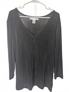 Kiara Black Long Sleeve V-Neck Top XL